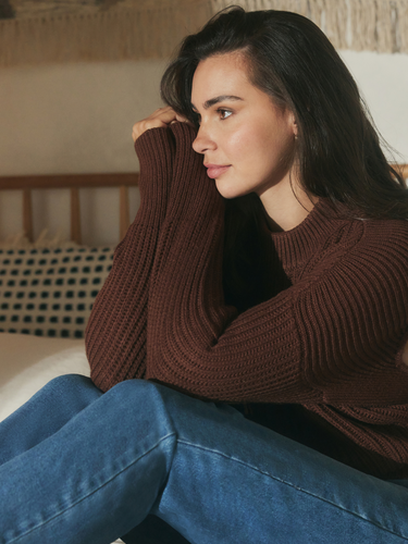 Versatile Clothing: How to Make Your Wardrobe Economical