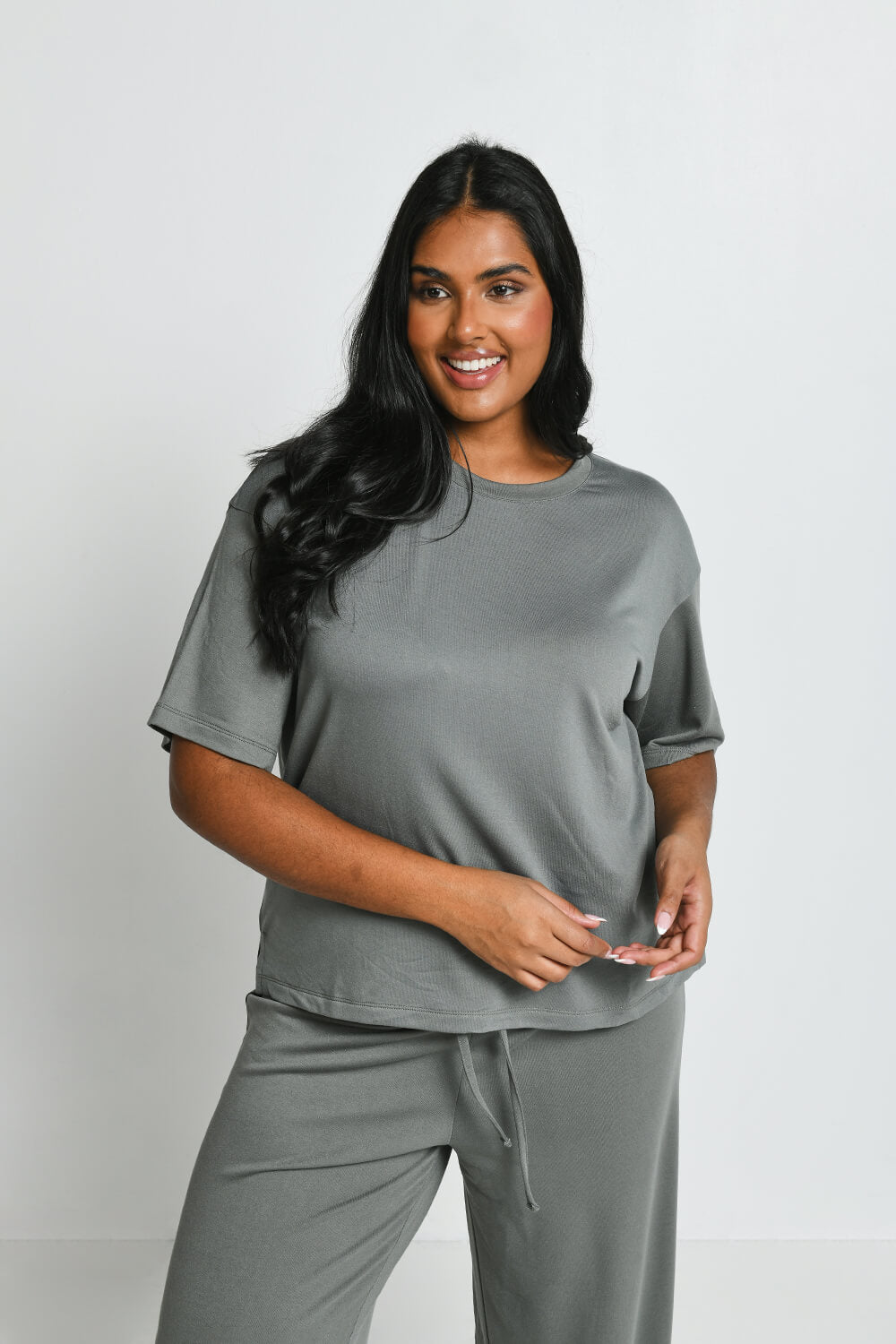 Soft Touch Lounge Set Mit Weitem Bein Curvy - Sage Green