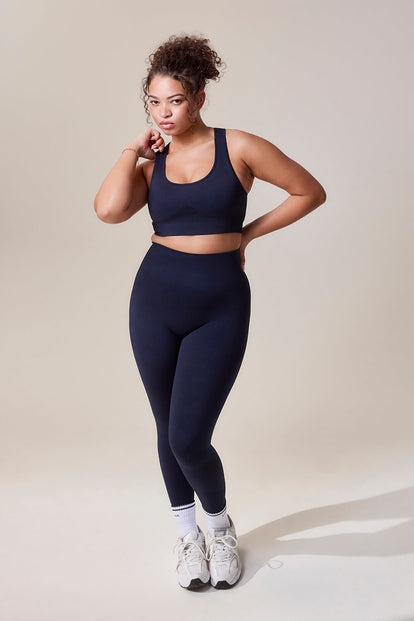 Curve Sculpt Seamless Sports Bra - Deep Navy