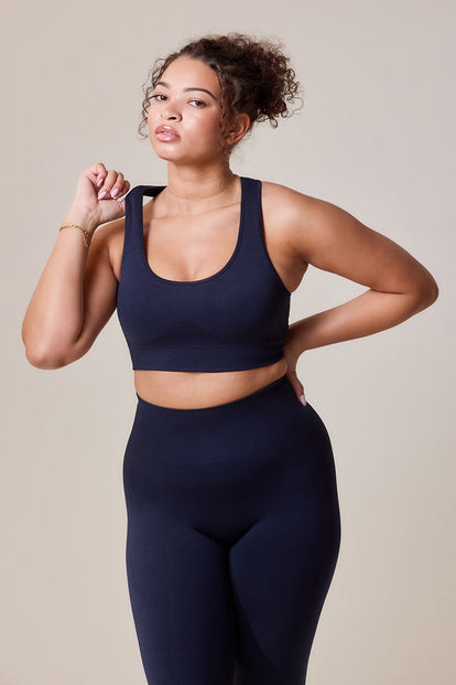 Curve Sculpt Seamless Sports Bra - Deep Navy