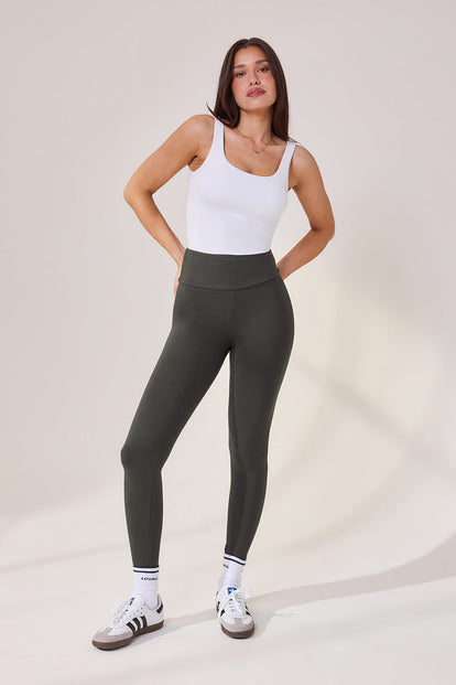 Domenica - Height: 5'9 | Wearing Size 34 Tall
