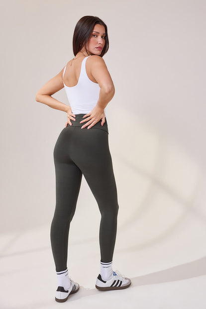 Lightweight Everyday High Waisted Leggings - Pine