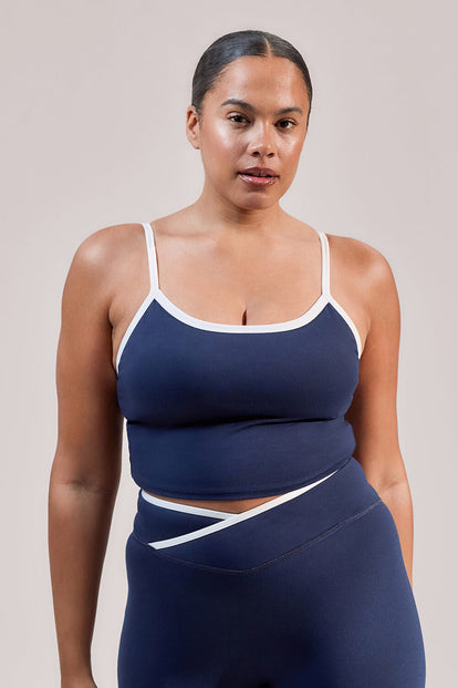 Simone - Height: 5'6 | Wearing Size 42