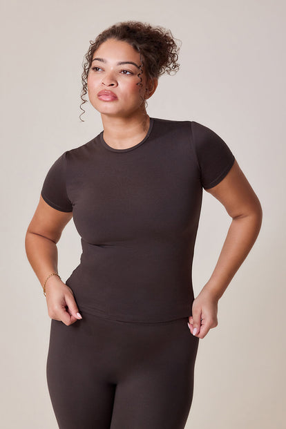 Curve Ultimate Everyday T-shirt - Black Coffee