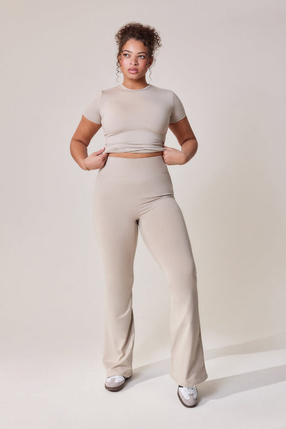 Curve Ultimate Everyday Flare Leggings - Oatmeal Beige