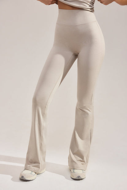 Ultimate Everyday Flare Leggings - Oatmeal Beige