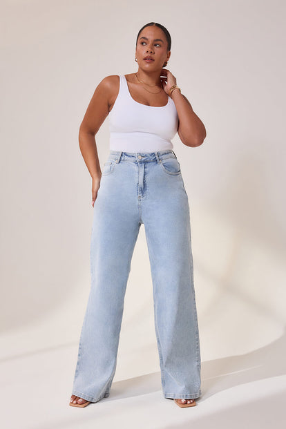 Simone - Height: 5'6 | Wearing Size 42 Tall