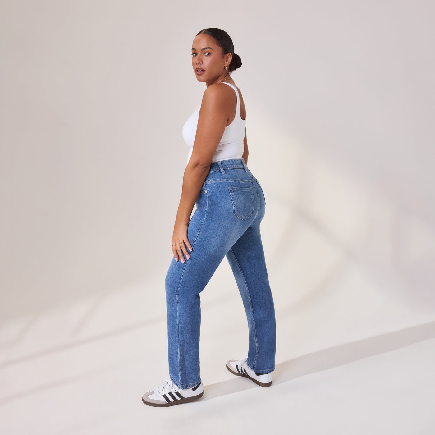 Straight-Fit Jeans - Mittelblau