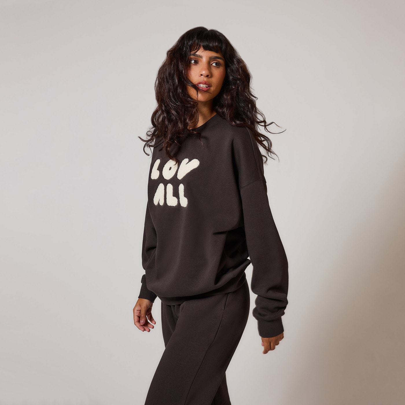 ALL SZN Übergröße Bio-Sweatshirt Curvy Style 1 - Black Coffee