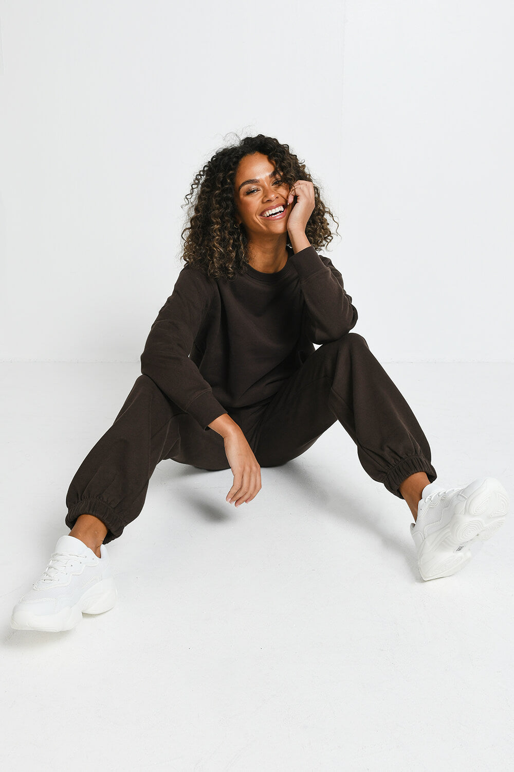 Alltägliche Sweatshirt Komfort- Espresso-Braune