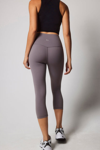 Revitalise Cropped High-Waisted Leggings - Mauve
