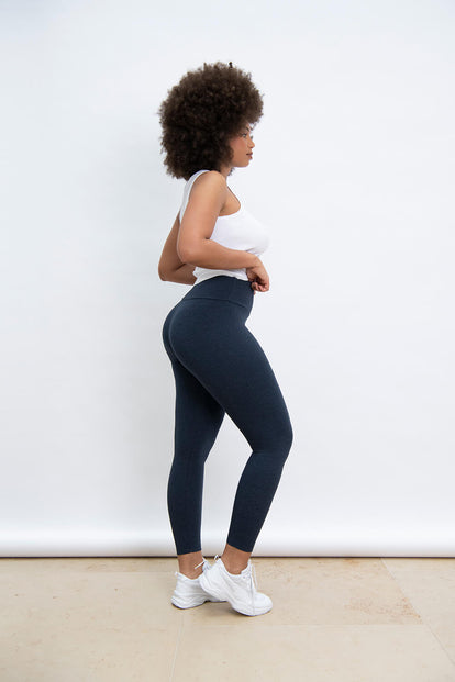 Alltägliche High-Waisted Leggings - Infinity-Blau-Melange