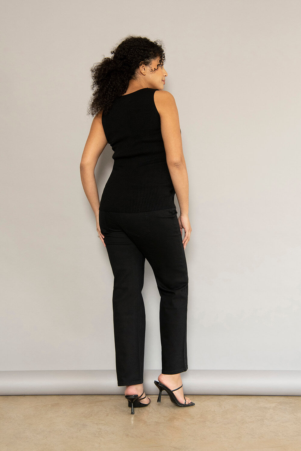 Umstands-Straight-Jeans – Schwarz