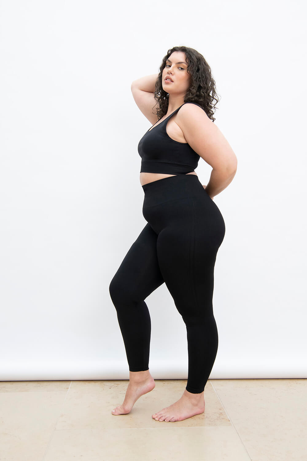 Ultimate High Waisted Seamless Leggings Curvy - Black