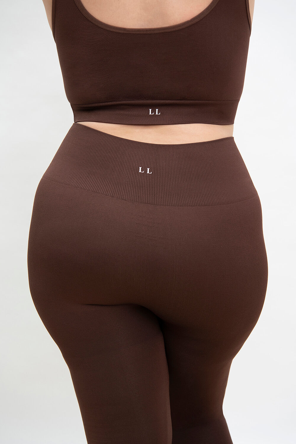 Ultimate High Waisted Seamless Leggings Curvy - Chocolate Brown