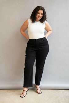 Straight-Fit Jeans Curvy - Black