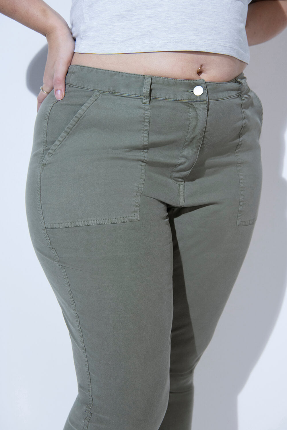 Chino-Hose Curvy - Green