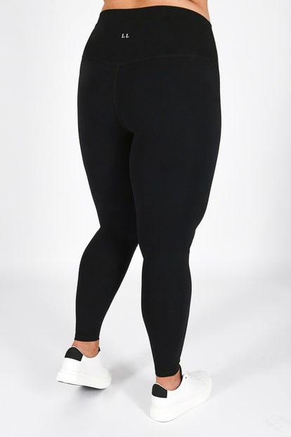 Revitalise 7/8 High Waisted Leggings Curvy - Midnight Black