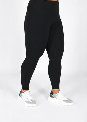 Revitalise High Waisted Leggings Curvy- Midnight Black