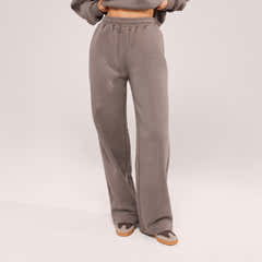 Bio-Jogginghose mit weitem Bein – Black Coffee