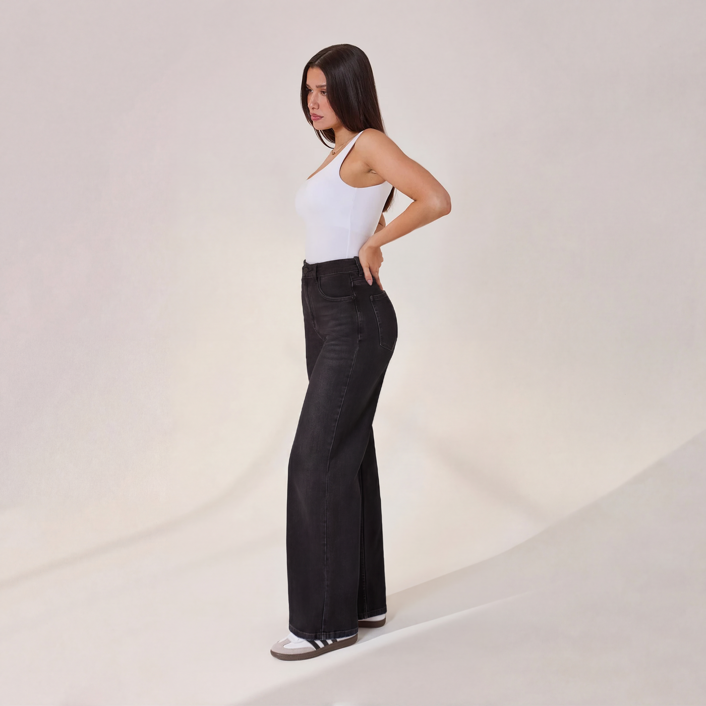 Weite Jeans - Washed Black