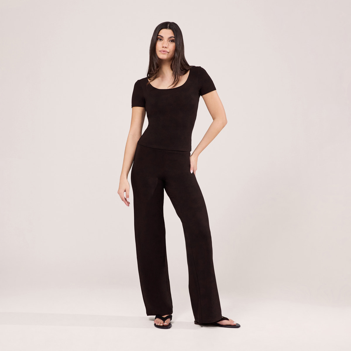 Leichte weite Hose – Black Coffee