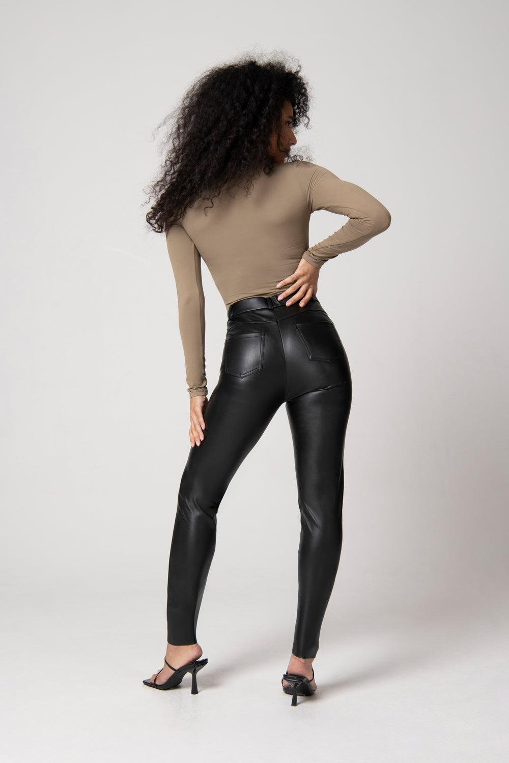 High Waisted Leggings In Lederoptik - Schwarze