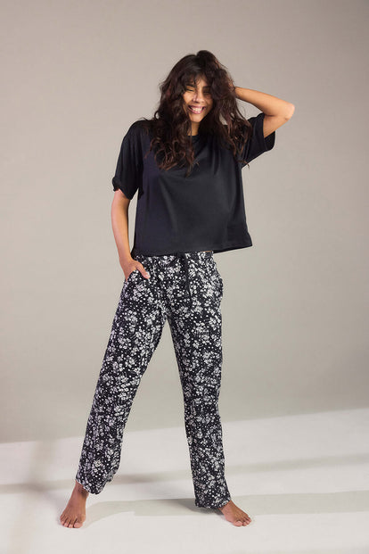 Soft Touch Pyjama Set - Black Floral