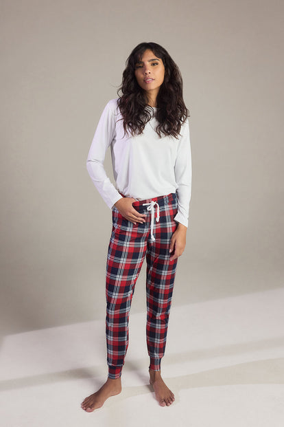 Soft Touch Pyjama Set Curvy - Navy & Red Check