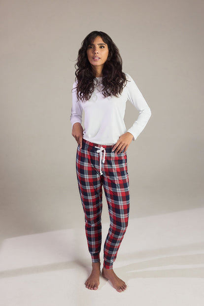 Soft Touch Pyjama Set Curvy - Navy & Red Check