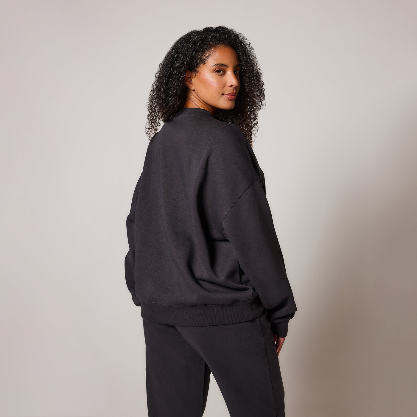ALL SZN Übergröße Bio-Sweatshirt Curvy Style 1 - Shadow