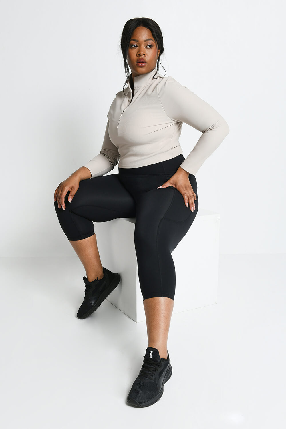 Energise Cropped Sport Leggings Curvy - Midnight Black