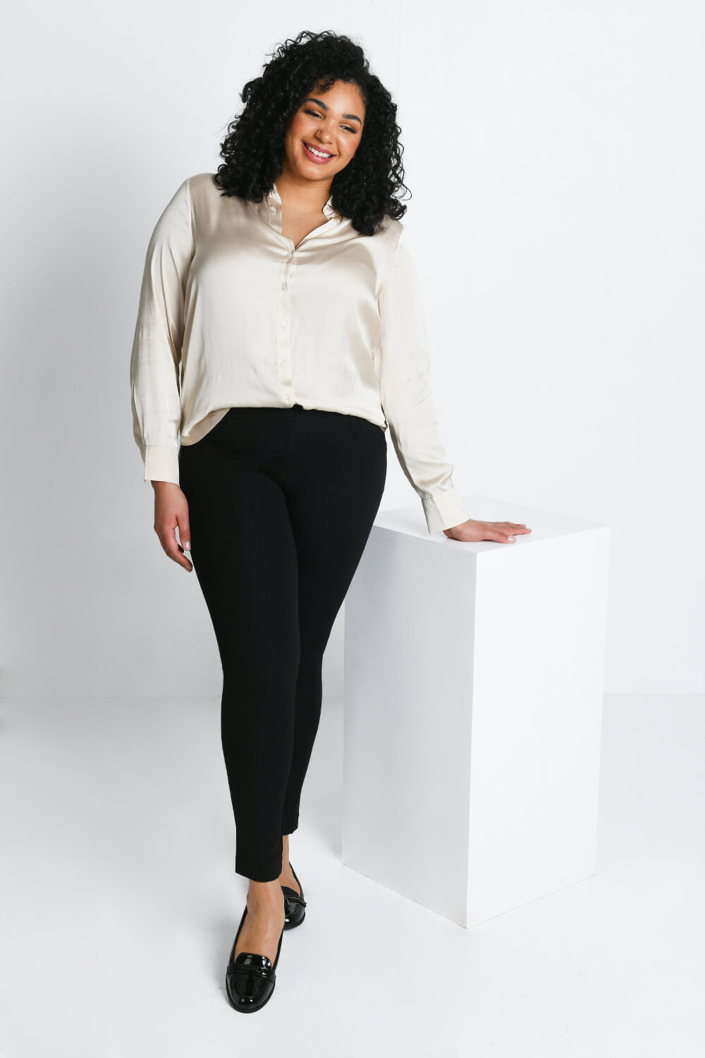 Curvy Treggins - Black