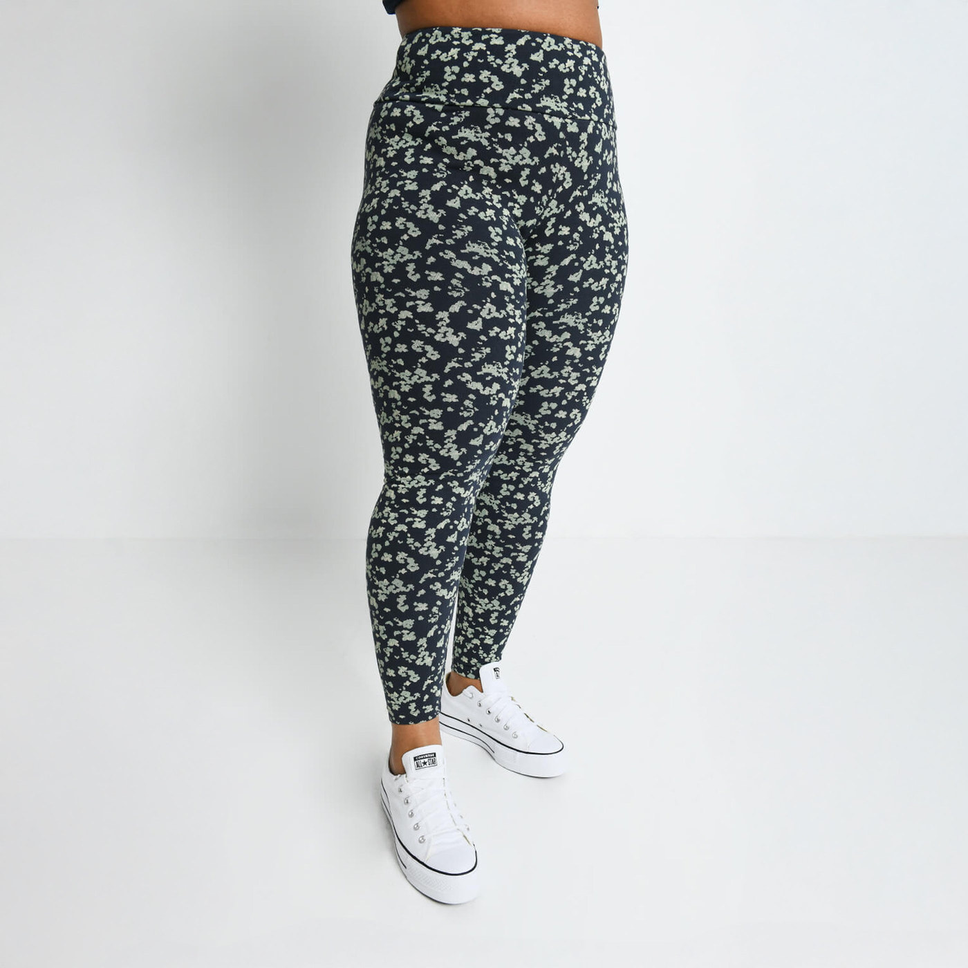 Everyday High Waisted Leggings Curvy - Navy/Green Floral