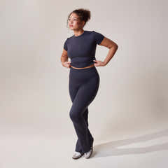 Ultimate Alltag-Flare-Leggings – Vintage Navy