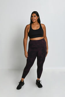 Revitalise 7/8 High Waisted Leggings Curvy - Dark Cherry Tie Dye