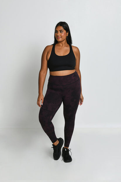 Revitalise High Waisted Leggings Curvy - Dark Cherry Tie Dye