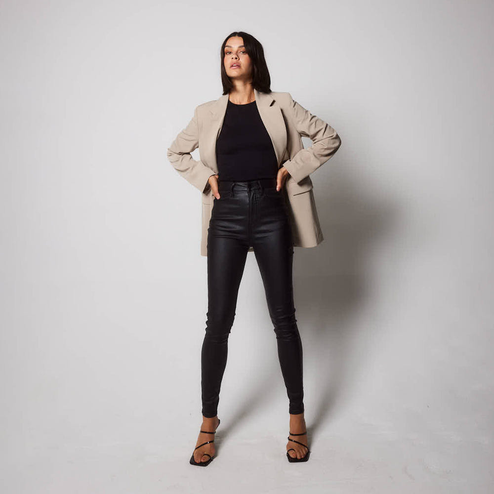 Beschichtete Jeans - Schwarze