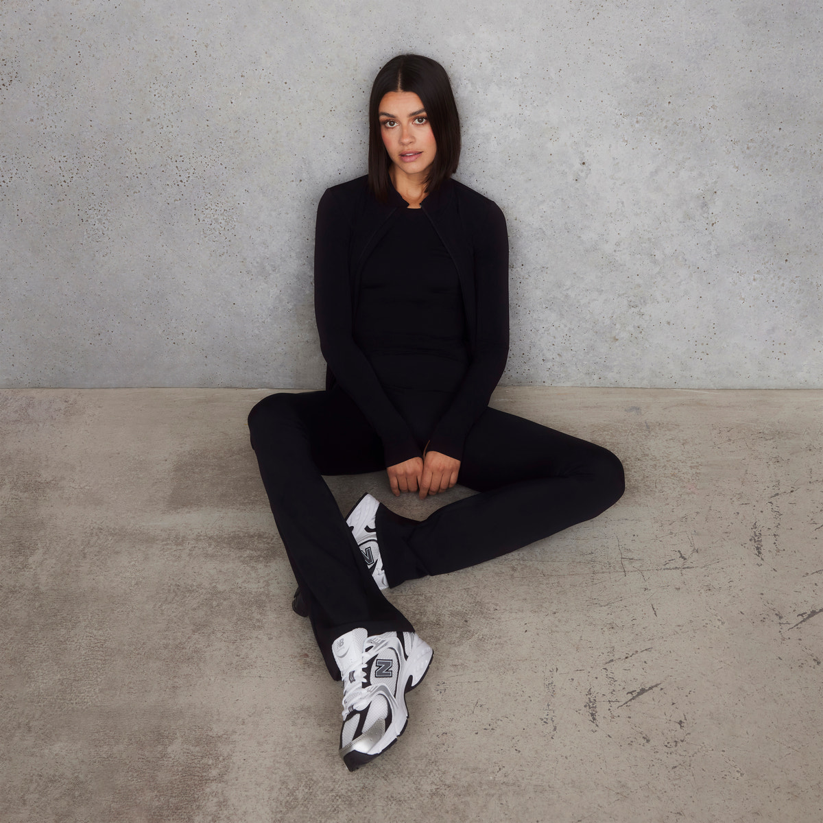 Empower Flare Leggings – Schwarz