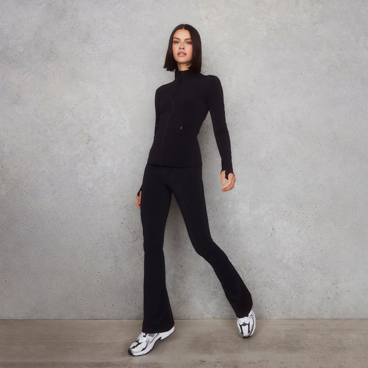 Empower Flare Leggings – Schwarz