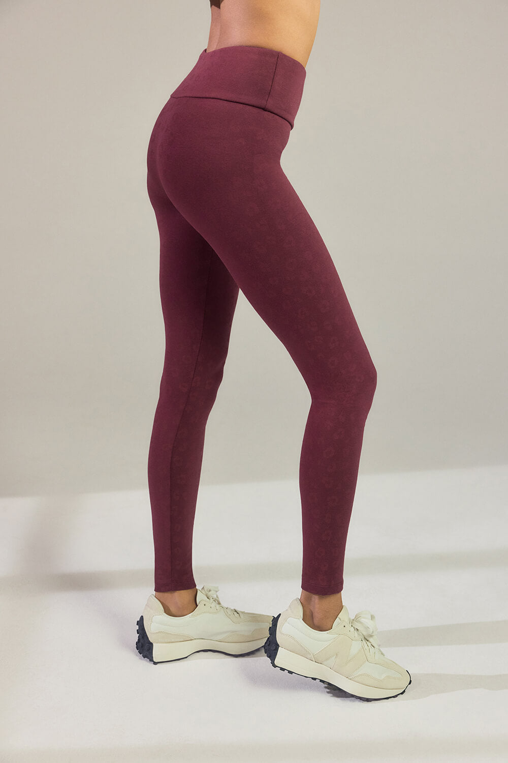 Alltägliche High-Waisted Leggings - Bordeaux-Rote Animal-Print