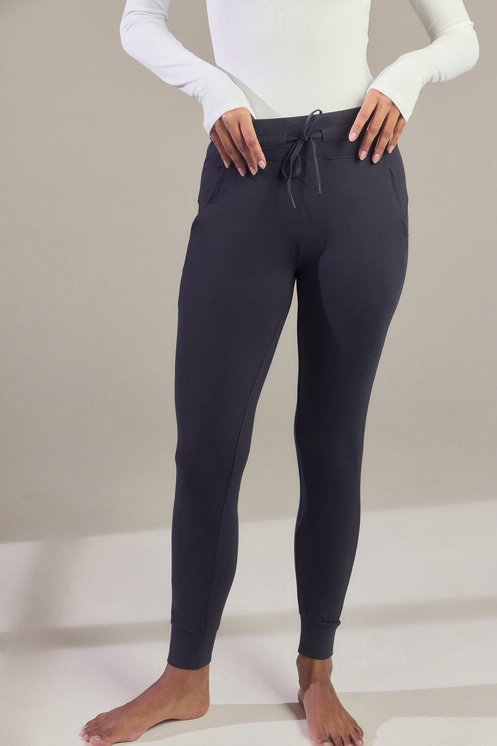Recharge High-Waisted Jogginghose - Odyssey-Grau