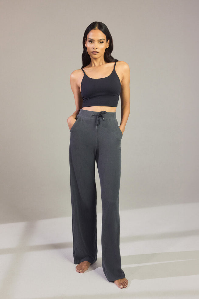 files/EVERYDAY_RIBBED_TROUSER_GREY_241022_39411.jpg