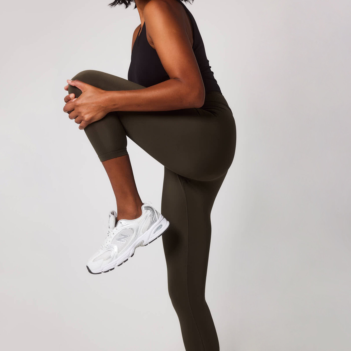 Focus Cropped High-Waisted Sportleggings - Olivgrün