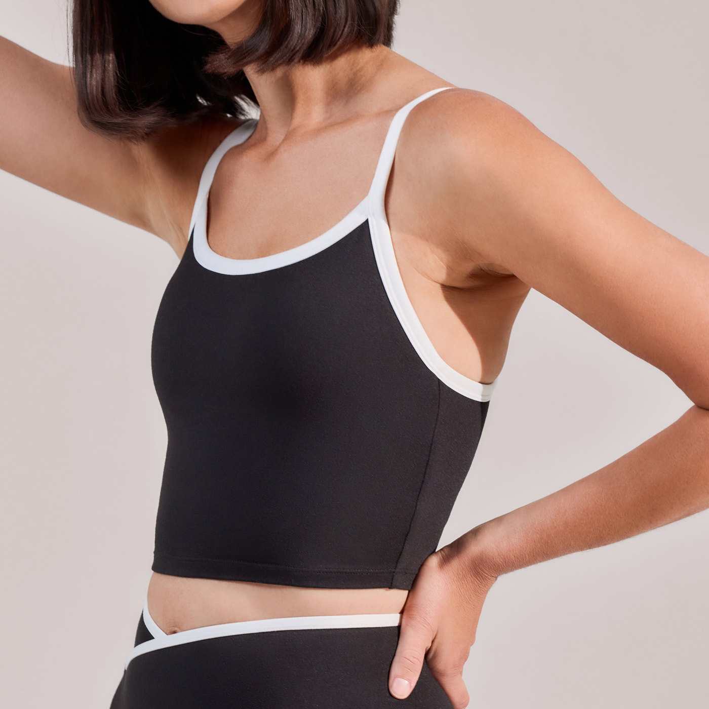 Ultimate Everyday Vest Top - Black