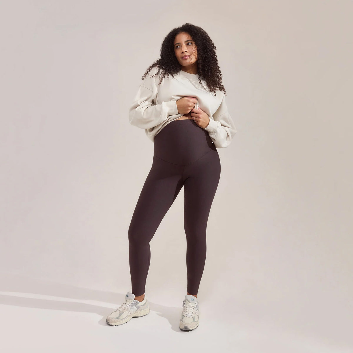 Umstandsleggings für jeden Tag – Black Coffee