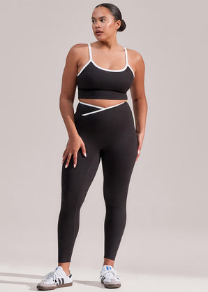 Curve Ultimate Everyday Vest Top - Black