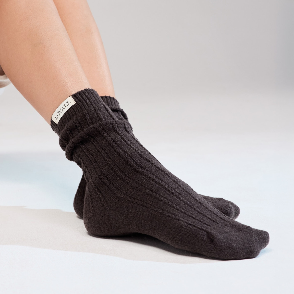 Gestrickte Socken - Schwarzer Kaffee