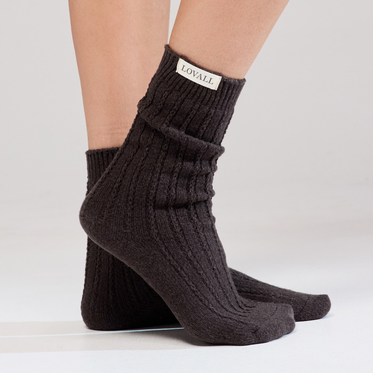 Gestrickte Socken - Schwarzer Kaffee
