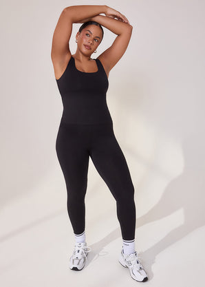 Curve Lightweight Everyday Tank Top - Black